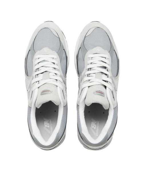 NEW BALANCE(ニューバランス)の「NEW BALANCE(ニューバランス) M2002RXJ(スニーカー・メンズ・チャコールグレー・26.5cm/26cm/25cm/24cm/29cm/28.5cm/28cm/27.5cm/27cm)」の6枚目の写真