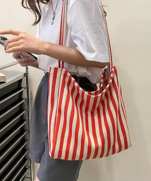 ammy.(エイミードット)の「【 ammy. / エイミードット 】 ストライプ キャンバス 大容量 トートバッグ / A4対応(トートバッグ・レディース・ブラック/レッド/ネイビー/ベージュ・FREE)」の4枚目の写真