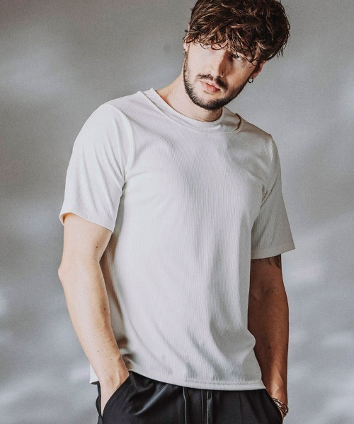 NO ID.(ノーアイディ)の「mt10455- レイヤードネックPO Tシャツ(858006-466T)(Tシャツ/カットソー・メンズ・ブラック/ホワイト/グレー・1/2)」の9枚目の写真