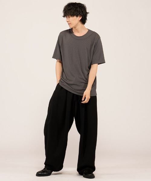 NO ID.(ノーアイディ)の「mt10455- レイヤードネックPO Tシャツ(858006-466T)(Tシャツ/カットソー・メンズ・ブラック/ホワイト/グレー・1/2)」の15枚目の写真