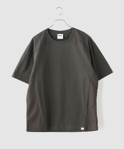 NOMANUAL（NOMANUAL）の「NOMANUAL/ノーマニュアル W.B T-SHIRT（Tシャツ/カットソー・メンズ・チャコールグレー/ブラック・MEDIUM/LARGE）」の2枚目の写真
