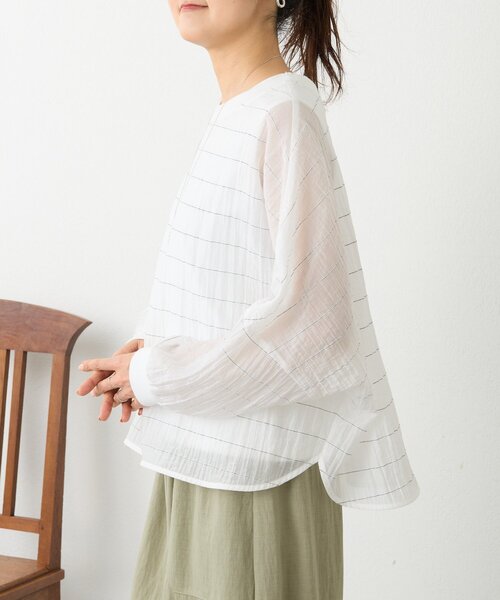 LIVETART(リヴェタート)の「《4/2(木)18:00予約開始》シアーボーダーシャツTee(シャツ/ブラウス・レディース・ホワイト/ライトグレー/ブラック/レッド・FREE)」の10枚目の写真