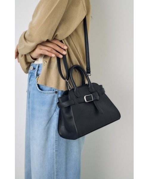 AZUL by moussy(アズールバイマウジー)の「メタルパーツベルトミニバッグ(ショルダーバッグ・レディース・キャメル/ブラック・FREE)」の3枚目の写真