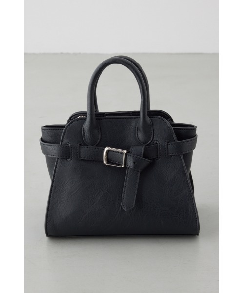 AZUL by moussy(アズールバイマウジー)の「メタルパーツベルトミニバッグ(ショルダーバッグ・レディース・キャメル/ブラック・FREE)」の6枚目の写真
