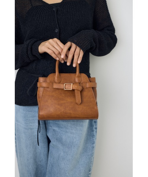 AZUL by moussy(アズールバイマウジー)の「メタルパーツベルトミニバッグ(ショルダーバッグ・レディース・キャメル/ブラック・FREE)」の13枚目の写真