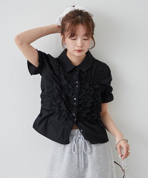 mystic(ミスティック)の「シャーリングシェイプシャツ(シャツ/ブラウス・レディース・ブラック/オフホワイト/アイボリー/ブルー・FREE)」の22枚目の写真