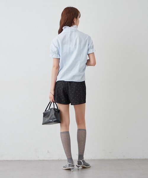 mystic(ミスティック)の「シャーリングシェイプシャツ(シャツ/ブラウス・レディース・ブラック/オフホワイト/アイボリー/ブルー・FREE)」の7枚目の写真