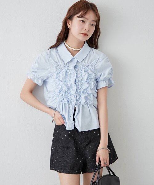 mystic(ミスティック)の「シャーリングシェイプシャツ(シャツ/ブラウス・レディース・ブラック/オフホワイト/アイボリー/ブルー・FREE)」の8枚目の写真