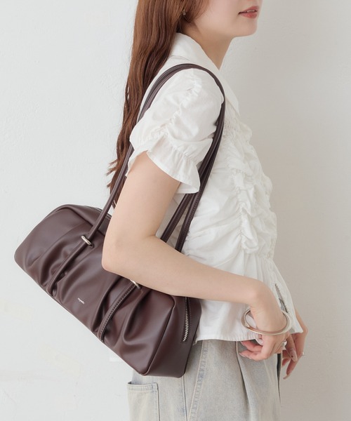 mystic(ミスティック)の「《@___s_m17 セレクト/IVO》【WEB限定NVY/新色PNK】 シャーリングシェイプシャツ(シャツ/ブラウス・レディース・ブラック/オフホワイト/アイボリー/ブルー/ネイビー/ピンク・FREE)」の8枚目の写真