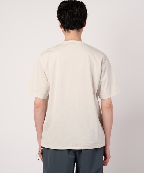 Arnold Palmer(アーノルドパーマー)の「カットサッカー スピンドル Tシャツ(Tシャツ/カットソー・メンズ・アイボリー/ネイビー/ダークベージュ・L/M/LL)」の10枚目の写真