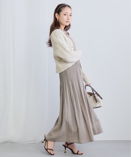 COHINA(コヒナ)の「プリーツシアーワンピース 【低身長・小柄女性】(シャツワンピース・レディース・グレイッシュベージュ/ミント/ネイビー・REGULAR/SHORT)」の10枚目の写真