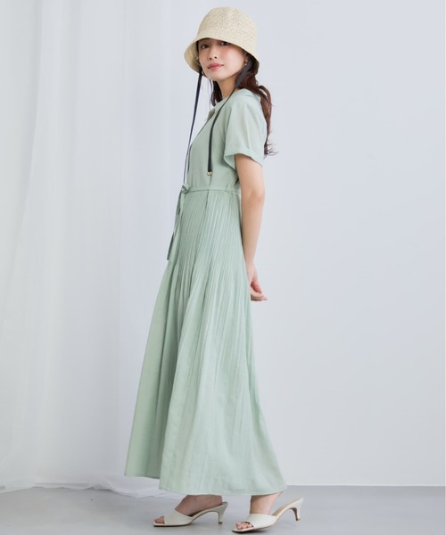 COHINA(コヒナ)の「プリーツシアーワンピース 【低身長・小柄女性】(シャツワンピース・レディース・グレイッシュベージュ/ミント/ネイビー・REGULAR/SHORT)」の14枚目の写真
