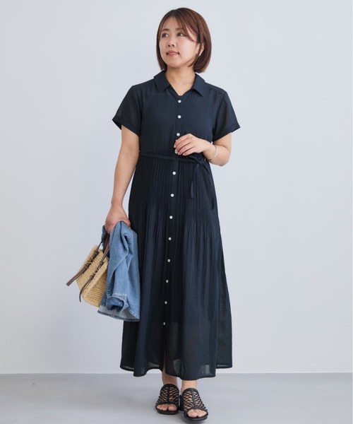 COHINA(コヒナ)の「プリーツシアーワンピース 【低身長・小柄女性】(シャツワンピース・レディース・グレイッシュベージュ/ミント/ネイビー・REGULAR/SHORT)」の17枚目の写真