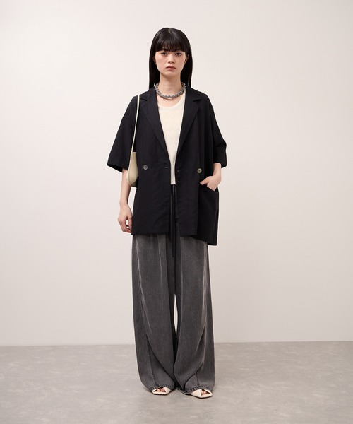 ADAM ET ROPE'（アダムエロペ）の「キュプラリネンMIXハーフスリーブジャケット（テーラードジャケット・レディース・ブラック/キャメル・36/38）」の11枚目の写真
