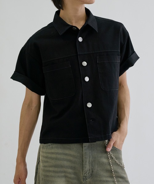 EPNK(イーピーエヌケー)の「Double button short sleeve shirts / ダブルボタンショートスリーブシャツ(シャツ/ブラウス・メンズ・ブラック/チャコールグレー・SMALL/MEDIUM/LARGE)」の3枚目の写真