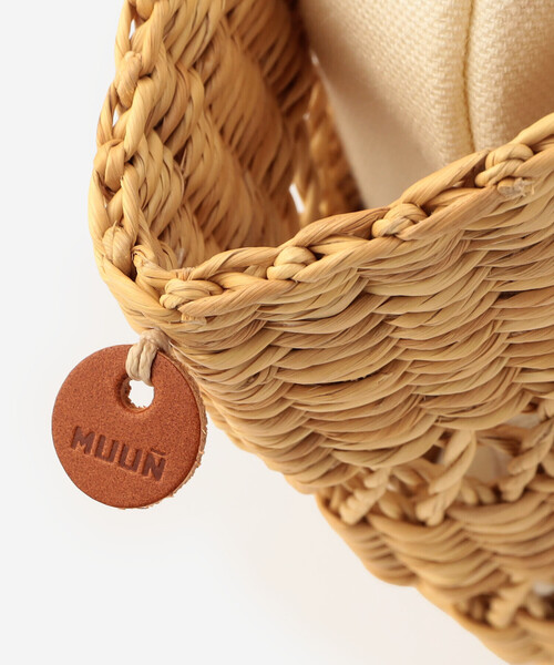 MUUN(ムーニュ)の「MUUN | 2WAY かごバッグ MINI CHANTELLE WOMEN(かごバッグ・レディース・ブラウン系その他・ONE)」の8枚目の写真