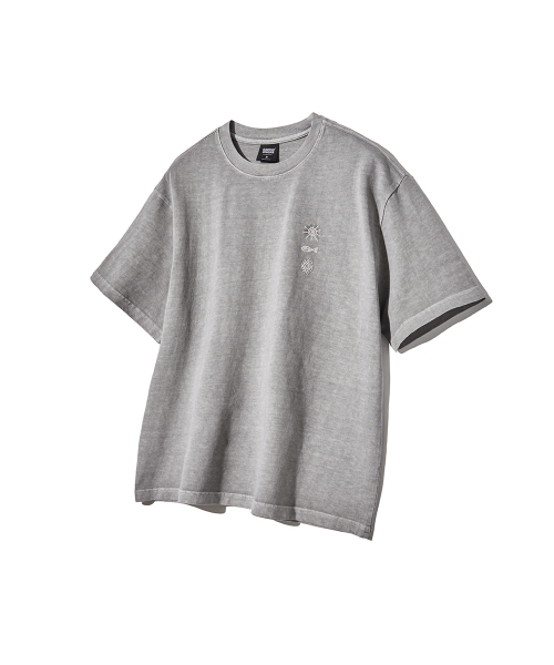 GAKKAI UNIONS（ガッカイユニオンズ）の「シンボルオーバークロップピグメント刺繍Tシャツストーングレー（Tシャツ/カットソー・レディース・その他・MEDIUM/LARGE/X-LARGE）」の4枚目の写真