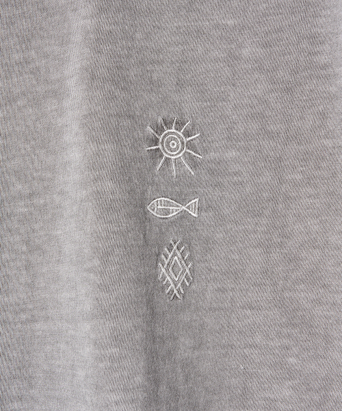 GAKKAI UNIONS（ガッカイユニオンズ）の「シンボルオーバークロップピグメント刺繍Tシャツストーングレー（Tシャツ/カットソー・レディース・その他・MEDIUM/LARGE/X-LARGE）」の7枚目の写真