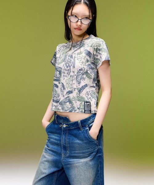 X-girl(エックスガール)の「EMBLEM POCKET ASYMMETRIC WAIST DENIM PANTS(デニムパンツ・レディース・ホワイト/インディゴブルー・S/M)」の8枚目の写真