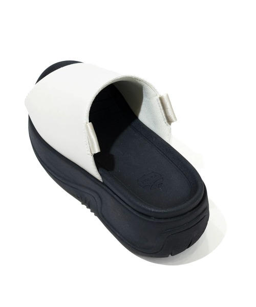 SHAKA(シャカ)の「SHAKA/シャカ VACAY EVOL CHUNKY(サンダル・レディース・ホワイト系その他2/ブラック・25cm/24cm/23cm)」の7枚目の写真