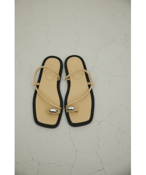 STYLEMIXER（スタイルミキサー）の「メタルモチーフフラットサンダル（サンダル・レディース・ベージュ/ブラック・SMALL/MEDIUM/LARGE）」の17枚目の写真