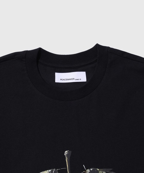 OAMC（オーエーエムシー）の「【OAMC PEACEMAKER/オーエーエムシー ピースメーカー】Oversize Tee Apple Print（Tシャツ/カットソー・メンズ・ブラック/レッド・M/S）」の3枚目の写真