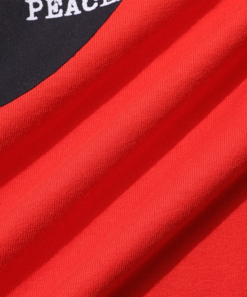 OAMC（オーエーエムシー）の「【OAMC PEACEMAKER/オーエーエムシー ピースメーカー】Oversize Tee Apple Print（Tシャツ/カットソー・メンズ・ブラック/レッド・M/S）」の13枚目の写真