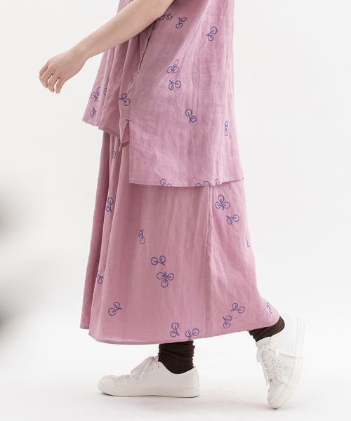 nop de nod（ノップドゥノッド）の「ラミーユーカリ刺繍キュロットスカート（その他パンツ・レディース・ピンク/ダークブラウン/ネイビー・3）」の21枚目の写真