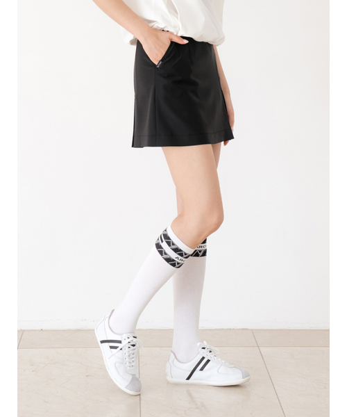 NITINA(ニティナ)の「ベーシックタイトスカートBK(スカート・レディース・ブラック・SMALL/MEDIUM/LARGE)」の2枚目の写真