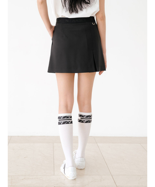 NITINA(ニティナ)の「ベーシックタイトスカートBK(スカート・レディース・ブラック・SMALL/MEDIUM/LARGE)」の3枚目の写真