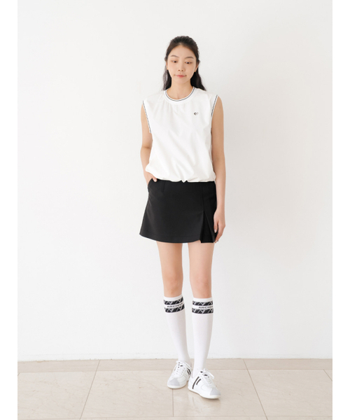 NITINA(ニティナ)の「ベーシックタイトスカートBK(スカート・レディース・ブラック・SMALL/MEDIUM/LARGE)」の4枚目の写真