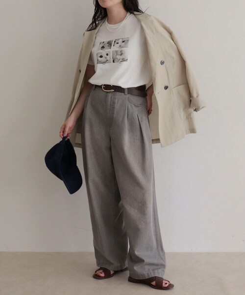 fredy emue(フレディエミュ)の「刺しゅう入りCAT PHOTO Tシャツ(Tシャツ/カットソー・レディース・ライトグレー/オフホワイト/チャコールグレー・38)」の7枚目の写真