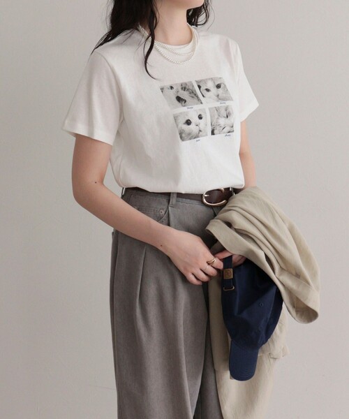 fredy emue(フレディエミュ)の「刺しゅう入りCAT PHOTO Tシャツ(Tシャツ/カットソー・レディース・ライトグレー/オフホワイト/チャコールグレー・38)」の10枚目の写真