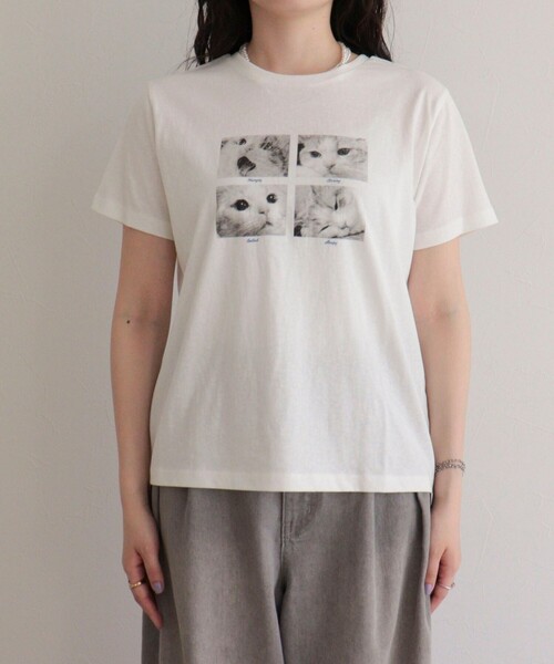 fredy emue(フレディエミュ)の「刺しゅう入りCAT PHOTO Tシャツ(Tシャツ/カットソー・レディース・ライトグレー/オフホワイト/チャコールグレー・38)」の14枚目の写真
