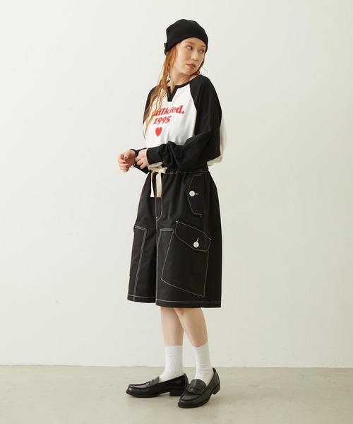 MILKFED.(ミルクフェド)の「BIG POCKET CARGO HALF SHORTS(カーゴパンツ・レディース・ベージュ/ブラック/ライトブルー・S/M)」の8枚目の写真