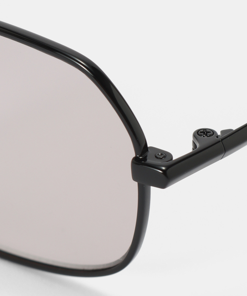 CITYSHOP（シティーショップ）の「EYETHINK x CITYSHOP サングラス[C1-BK-B]（サングラス・レディース・チャコールグレー・FREE）」の5枚目の写真