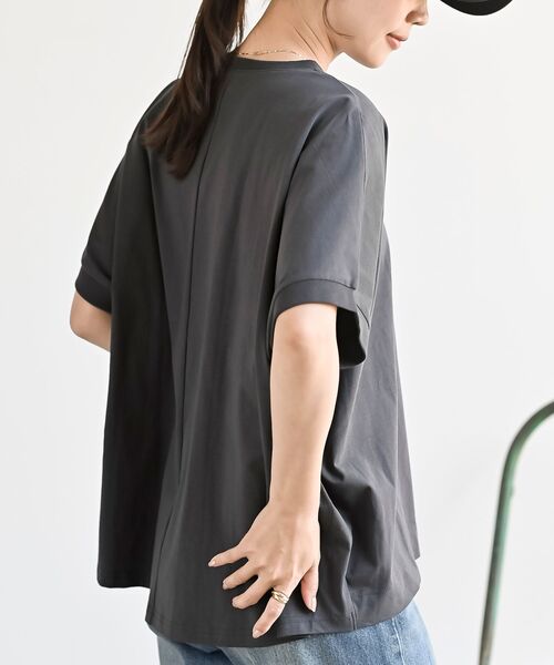 rps（アールピーエス）の「接触冷感ドルマンＴ（Tシャツ/カットソー・レディース・ブルー/チャコールグレー/ブラック/オフホワイト・フリー）」の19枚目の写真