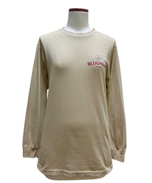 BLOOMING CHARM(ブルーミングチャーム)の「BLOOMING CHARM long sleeve T-shirt(Tシャツ/カットソー・レディース・ベージュ・ONE SIZE)」の3枚目の写真