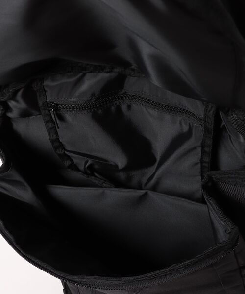 THRASHER(スラッシャー)の「大容量 ボックス型 バックパック A4・B4・PC対応(バックパック/リュック・メンズ・ブラック・FREE)」の3枚目の写真