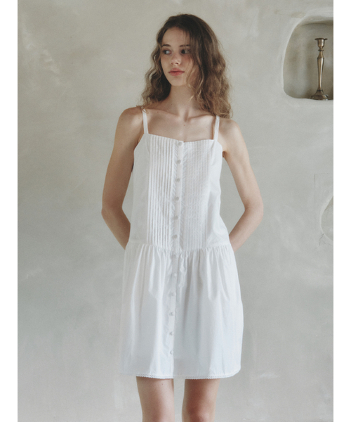 LENINA(レニーナ)の「DOLPHIN pintuck mini dress_WHITE(ワンピース・レディース・ホワイト・SMALL/MEDIUM)」の3枚目の写真