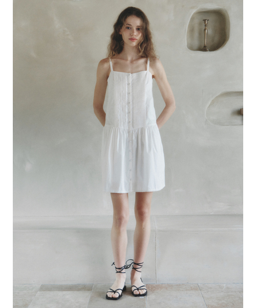 LENINA(レニーナ)の「DOLPHIN pintuck mini dress_WHITE(ワンピース・レディース・ホワイト・SMALL/MEDIUM)」の2枚目の写真