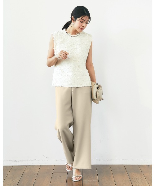 DoCLASSE( ドゥクラッセ)の「メランジWクロス・スマートワイド/71cm(その他パンツ・レディース・オフホワイト/グレイッシュベージュ/ダークネイビー・11/13)」の8枚目の写真