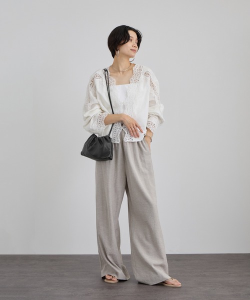 SALON adam et rope'(サロン アダム エ ロペ)の「【W S(ドゥーブル)】ソフトレザードロストミニバッグ(ショルダーバッグ・レディース・ブラック/ダークブラウン・FREE)」の12枚目の写真