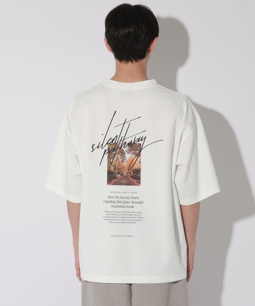 LAKOLE(ラコレ)の「Bフォト筆記プリントT / 672889(Tシャツ/カットソー・メンズ・ホワイト/ブルー・MEDIUM/LARGE)」の15枚目の写真