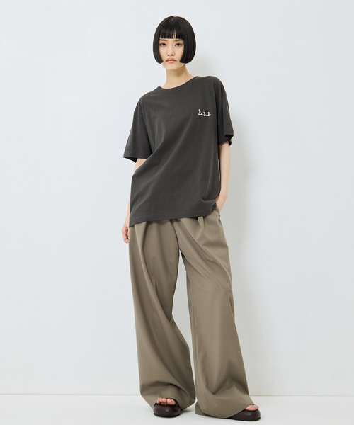 TOGA PULLA（トーガ　プルラ）の「【TOGA PULLA/トーガプルラ】Studs T-shirt with back print/スタッズTシャツウィズバックプリント（Tシャツ/カットソー・レディース・ダークグレー・M/S）」の3枚目の写真