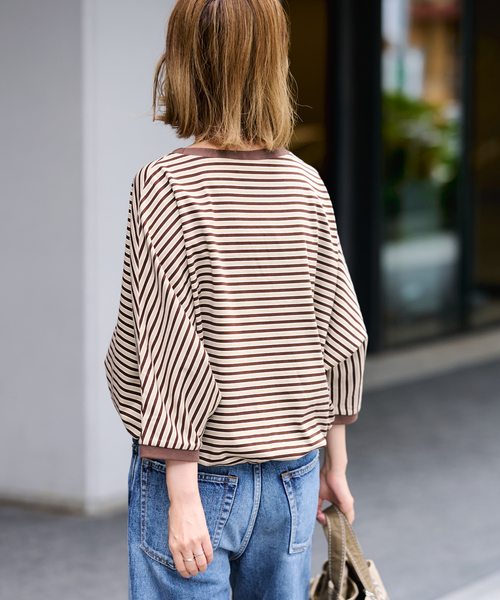 FRAMeWORK(フレームワーク)の「STAR&STRIPE 別注ドルマンスリーブマルチボーダーT(Tシャツ/カットソー・レディース・スミクロ/サックスブルー/ブラウン・FREE)」の20枚目の写真