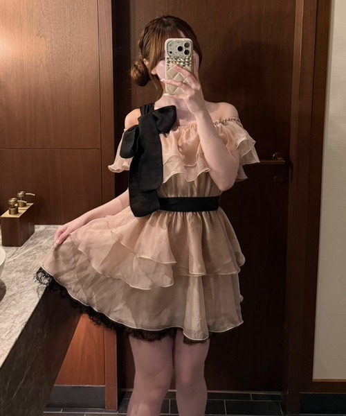 one after another NICE CLAUP(ワンアフターアナザーナイスクラップ)の「4wayウエストリボンフリルミニワンピース(ワンピース・レディース・ホワイト系その他/ピンクベージュ/チャコールグレー・FREE)」の16枚目の写真