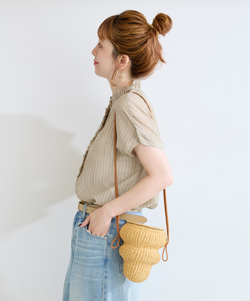 Simplicite(サンプリシテ)の「【WEB限定】手洗い可 / フレンチスリーブフリルブラウス(シャツ/ブラウス・レディース・ベージュ系その他/サックスブルー/チャコールグレー・FREE)」の15枚目の写真