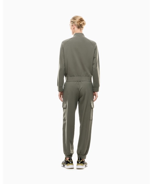 EMPORIO ARMANI EA7（エンポリオアルマーニイーエーセブン）の「<オンライン限定>【エンポリオ アルマーニ EA7】トラックスーツ ストレッチコットン カーゴパンツタイプ（セットアップ・レディース・ブラック/カーキ・X-SMALL/SMALL/LARGE/MEDIUM）」の10枚目の写真