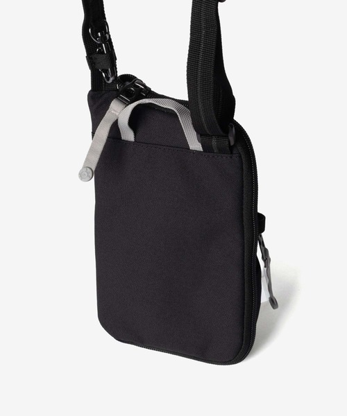 pacsafe(パックセーフ)の「【Pacsafe / パックセーフ】Pacsafe GO Tech Crossbody / テック クロスボディ ショルダーバッグ 防犯機能(ショルダーバッグ・メンズ・ブラック・FREE)」の10枚目の写真